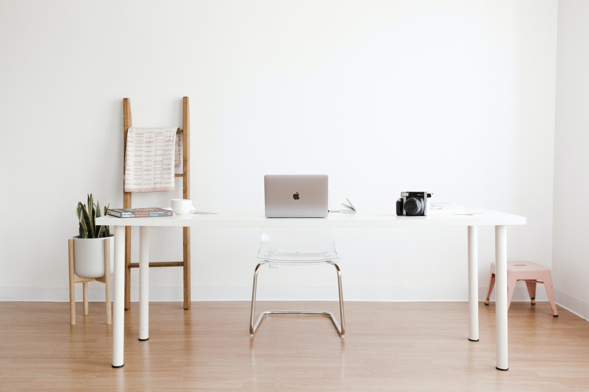 Minimal Solution Studio